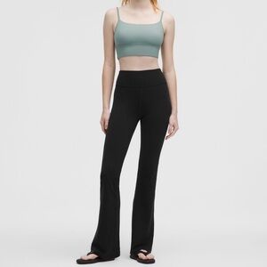 Lululemon Groove Flared Pant. NWT. Size 4. Excellent new condition!